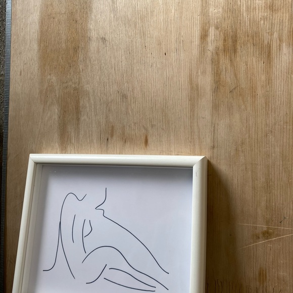 Simple line art by creme de la creme - Picture 5 of 9